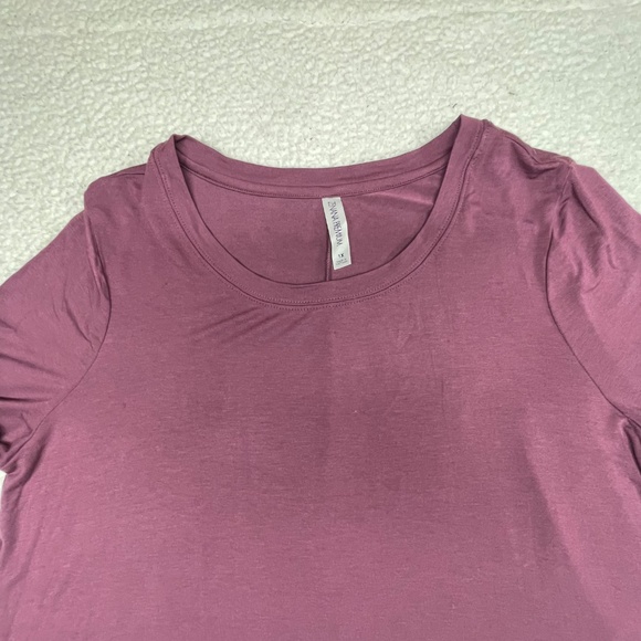 Women’s Lace Hem 1X Zenana Premium Maroon/Wine Tunic Top - Picture 5 of 13